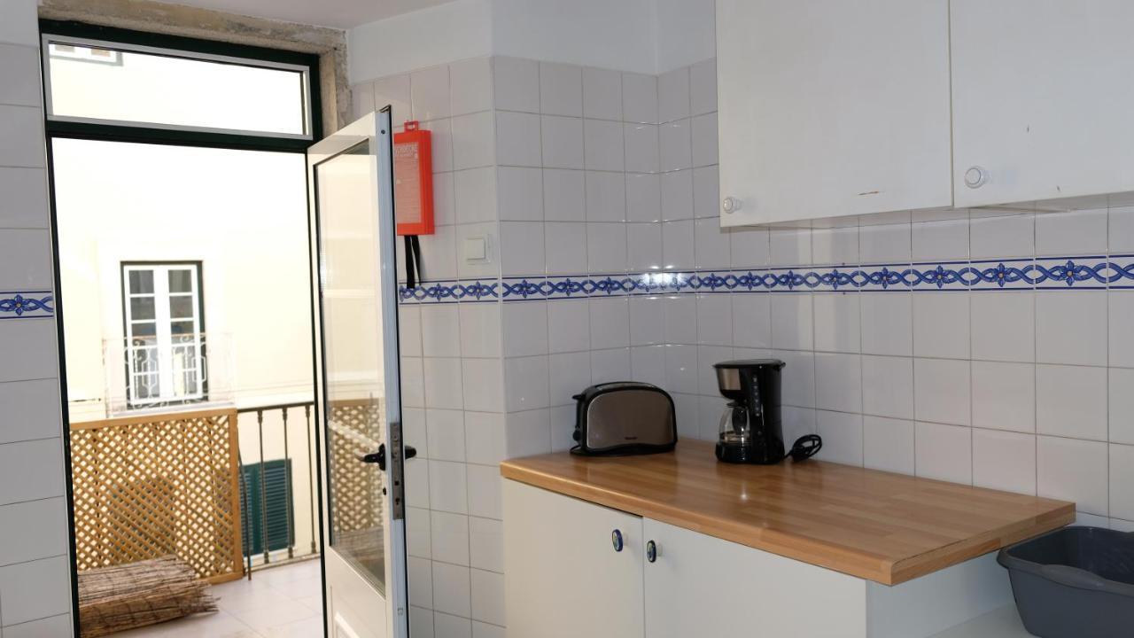 Apartamento Central Para Grupo Ou Familias Lisbon Exterior photo