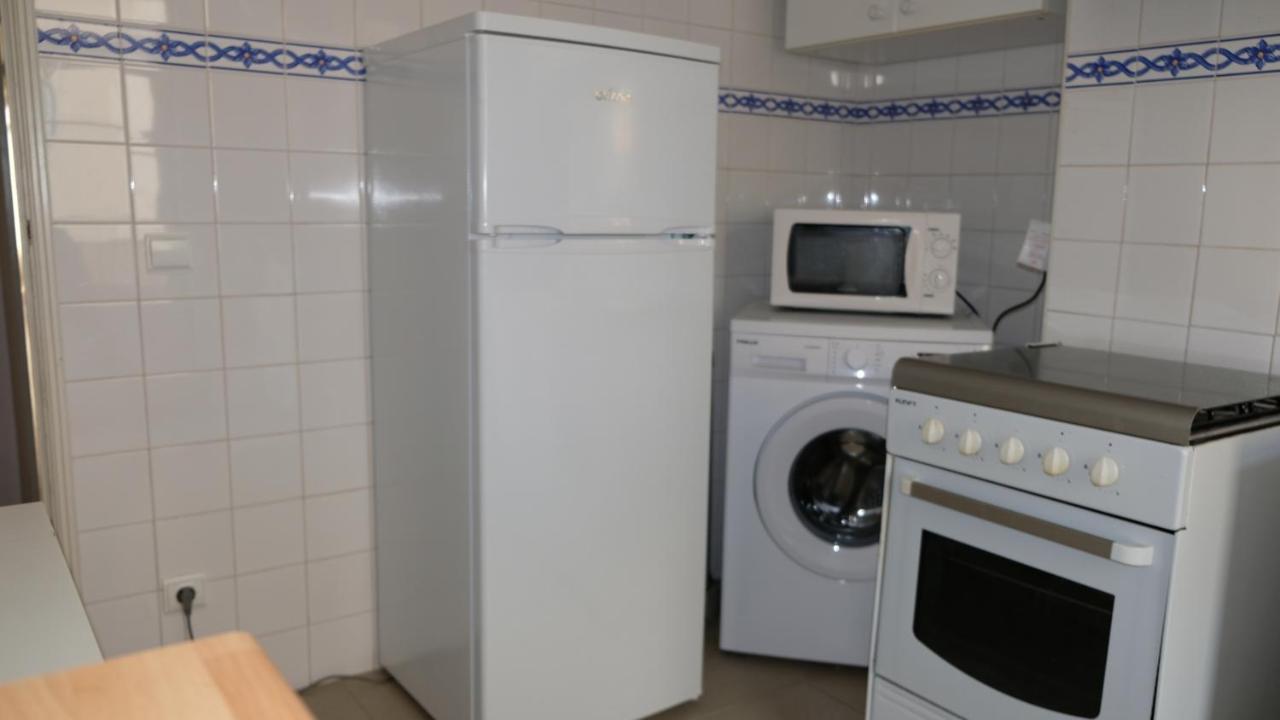 Apartamento Central Para Grupo Ou Familias Lisbon Exterior photo